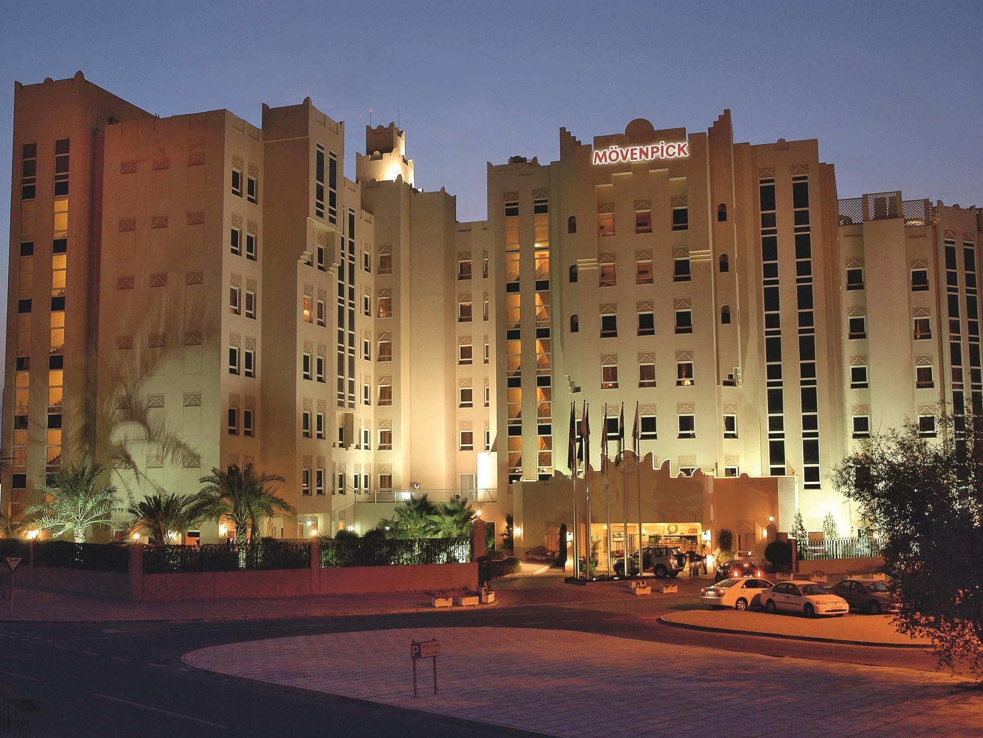 Mövenpick Hotel Doha Buitenkant foto